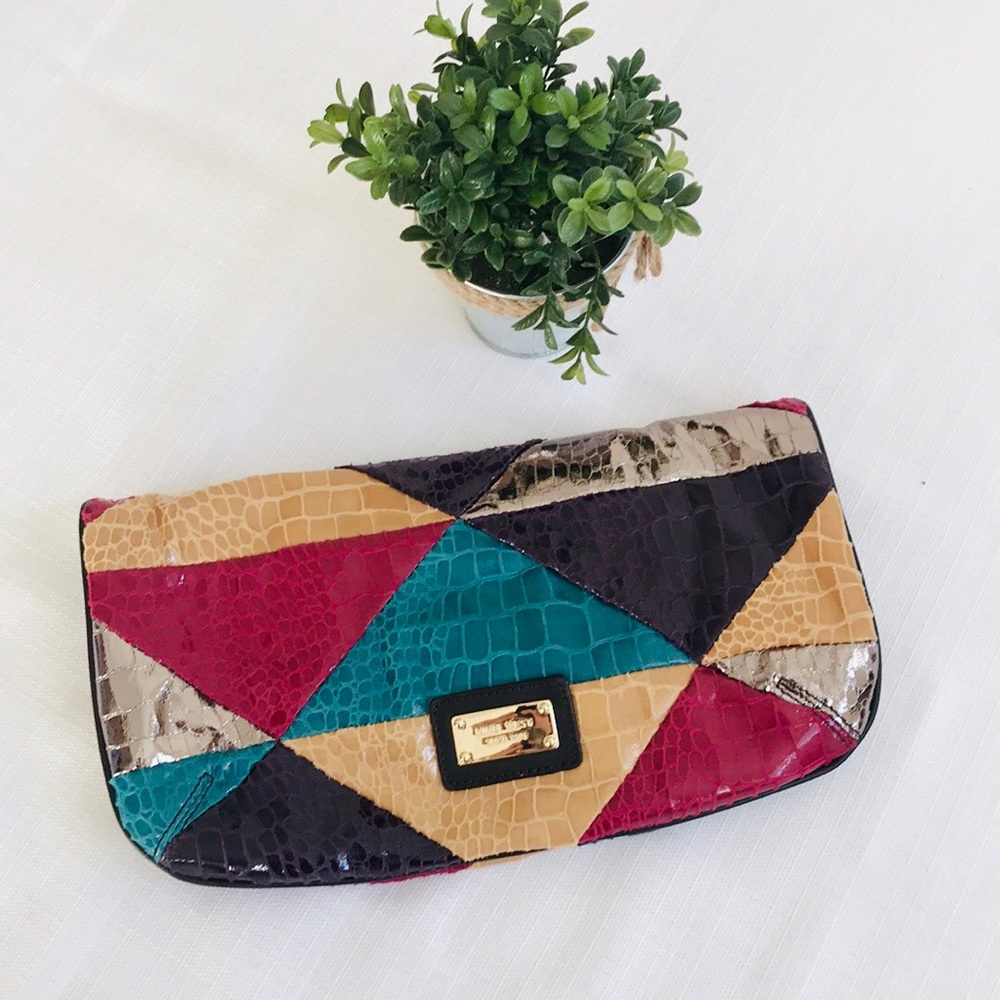 Nine West clutch - Picture 2 of 4